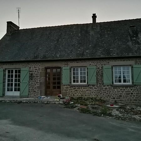 Gite De La Vairie Larchamp Extérieur photo